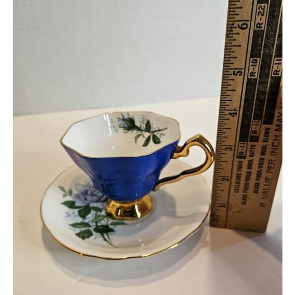 Elegant Royal Stafford Bone China Teacup & Saucer Set: Blue Rose  Gold Accents - Picture 9 of 10
